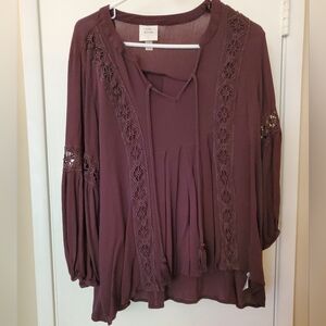 Women's long sleeve top